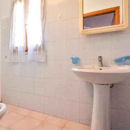 Appartamento Awesome In Melito Porto Salvo
